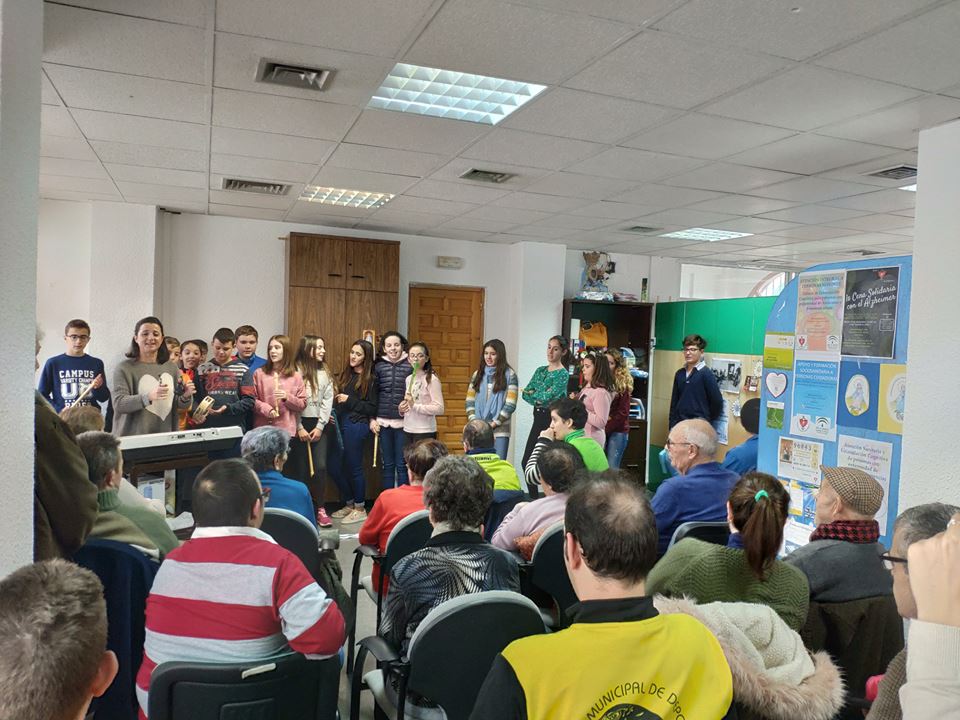 Visita a la Asociación de Familiares de Enfermos de Alzheimer