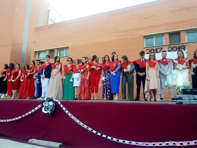 Graduación 2º Bachillerato y CFGM Atención Dependencia