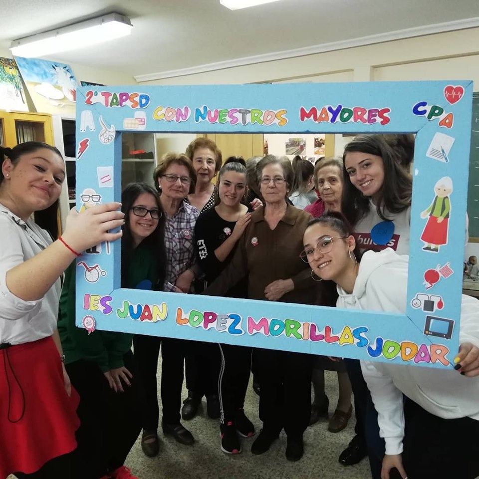 Visita al Centro de Participación Activa para Personas Mayores