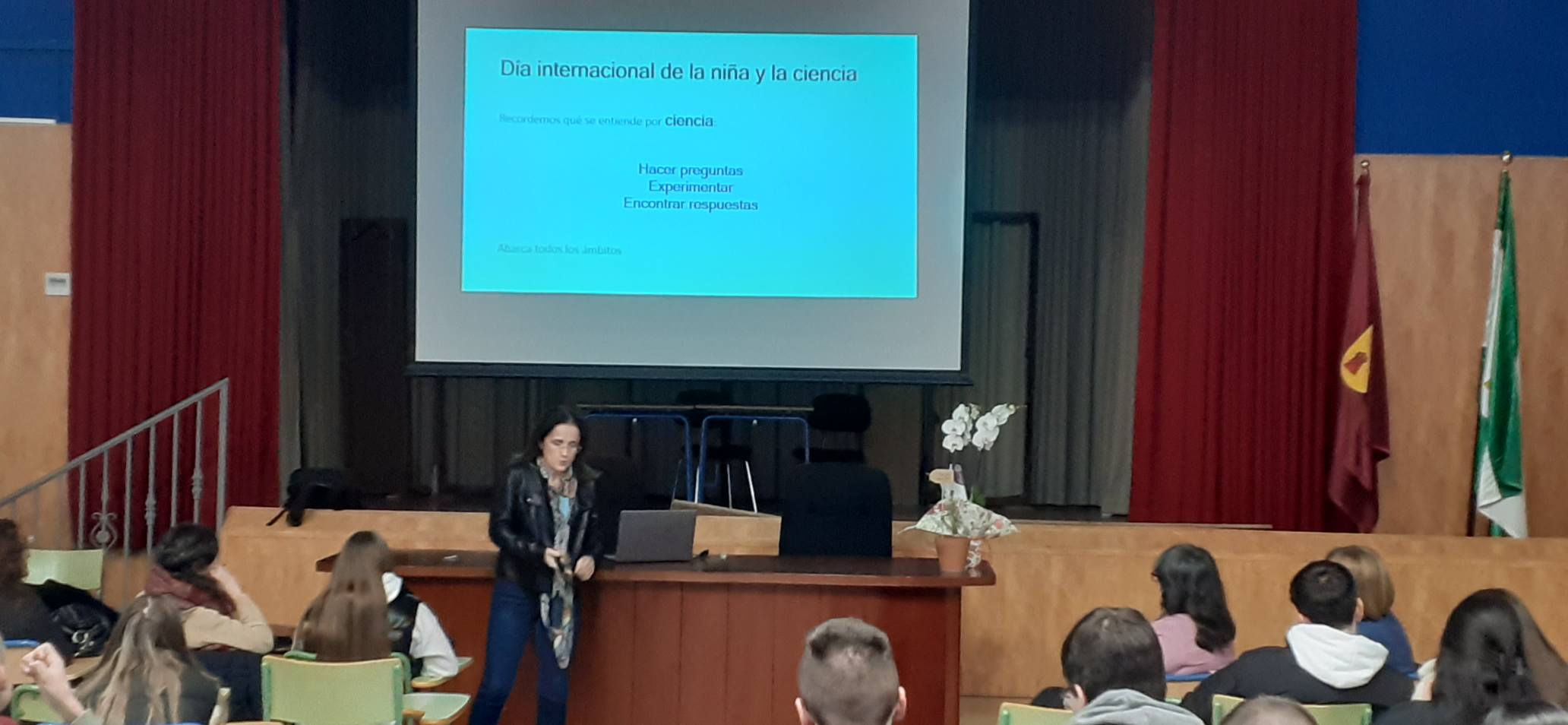 Día de la Mujer y la Niña en la Ciencia con Mª José del Jesus